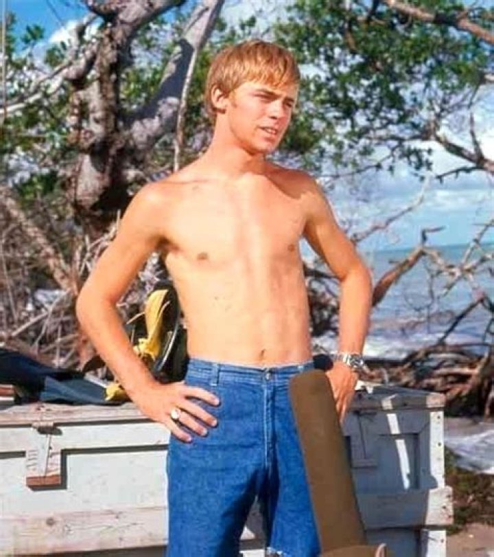 Luke Halpin Biography, Age, Height, Wife, Net Worth, Family