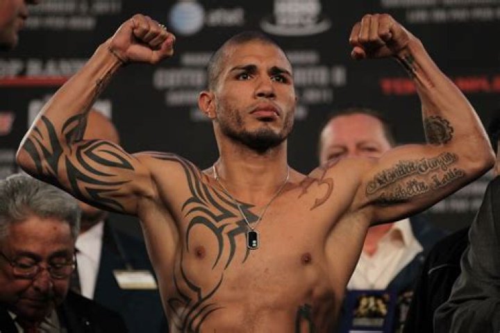 Miguel Cotto Biography, Age, Height, Wife, Net Worth, Family