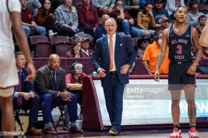 Mike Young Biography, Age, Height, Wife, Net Worth, Family