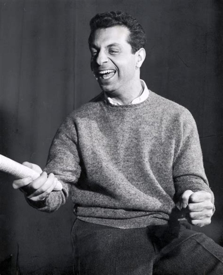 Mort Sahl biografía, edad, altura, esposo, net worth, familia