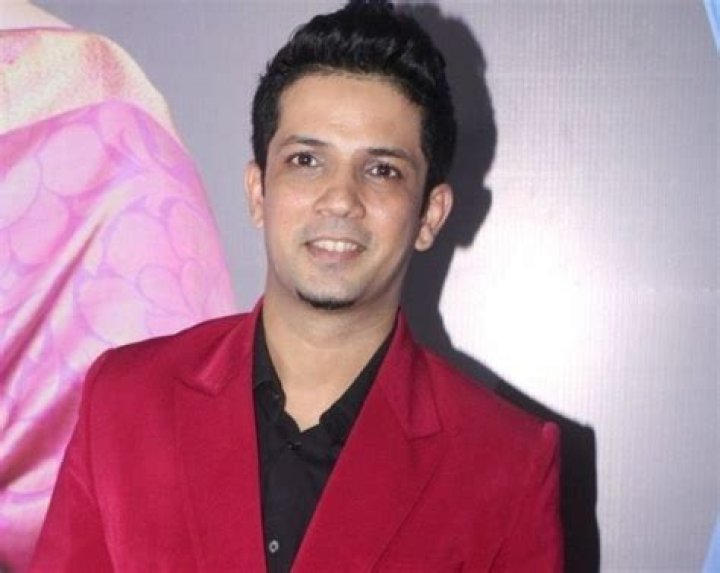 Mudassar Khan Biography, Age, Height, Wife, Net Worth, Family