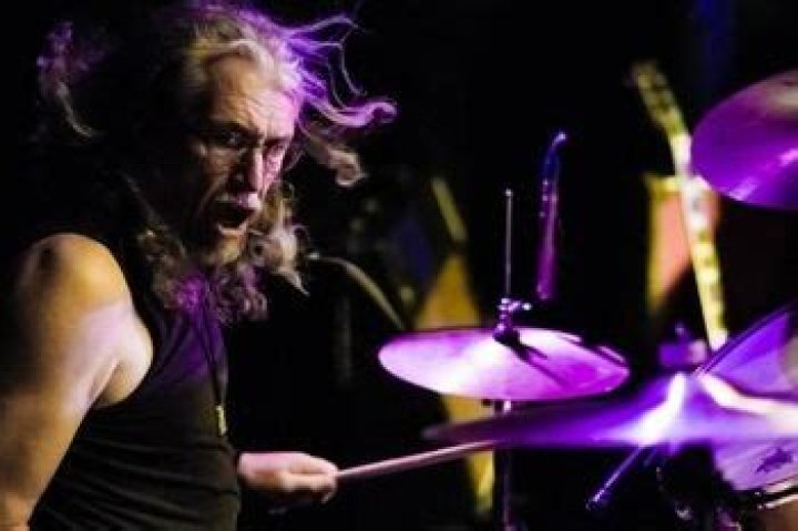 Phil Jones (musician) Biography, Age, Height, Wife, Net Worth and Family