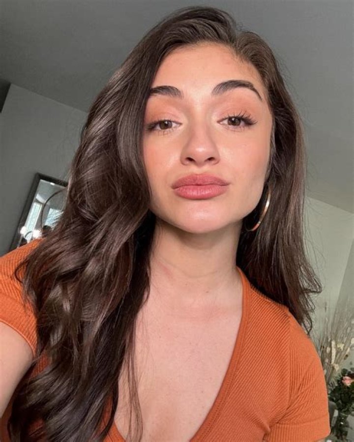 Raquel Castro Biography, Age, Height, Husband, Net Worth, Family