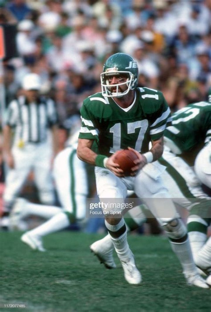 Rob Robinson Biography, Age, Height, Wife, Net Worth, Family