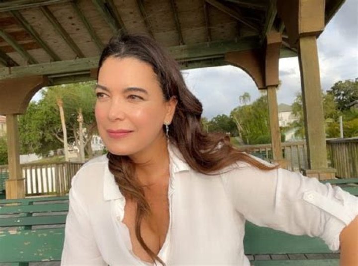 Ruddy Rodríguez biografía, edad, altura, esposa, net worth, familia