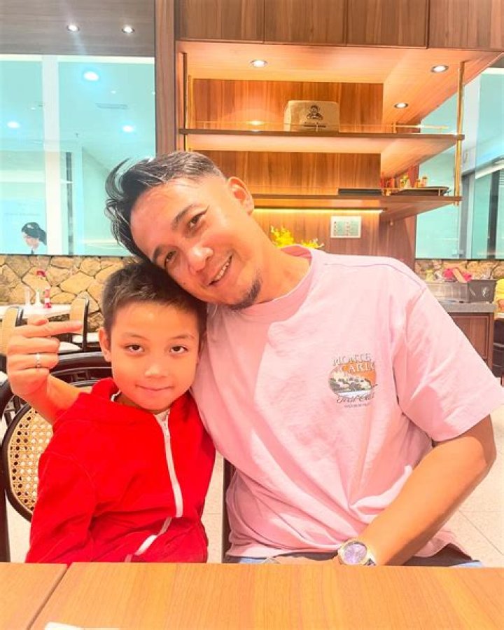 Shahrom Kalam Biography, Age, Height, Wife, Net Worth, Family