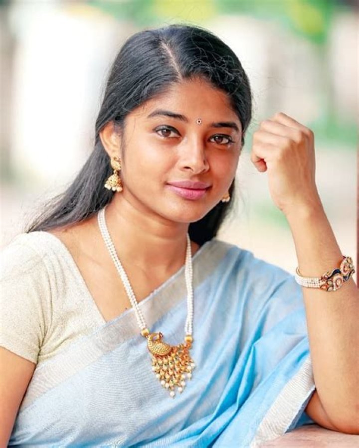 Sheela Rajkumar Biography, Age, Height, Husband, Net Worth, Family