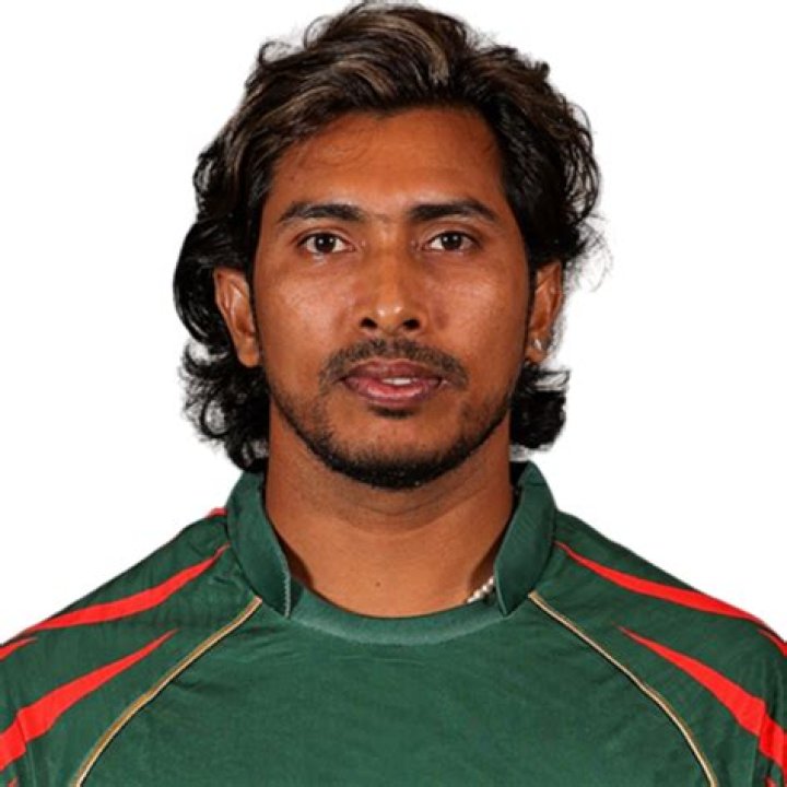 Soumya Sarkar Biography, Age, Height, Wife, Net Worth, Family