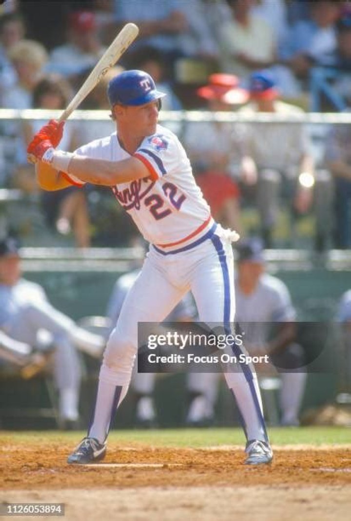 Steve Buechele Biography, Age, Height, Wife, Net Worth, Family