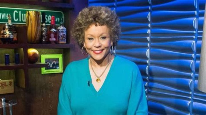 Sue Simmons biografía, edad, altura, esposa, net worth, familia