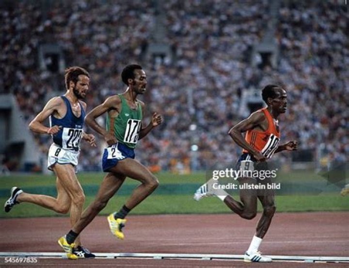 Suleiman Nyambui Biography, Age, Height, Wife, Net Worth, Family