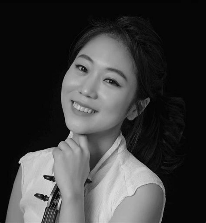 Sung-Jin Lee Biography, Age, Height, Wife, Net Worth, Family