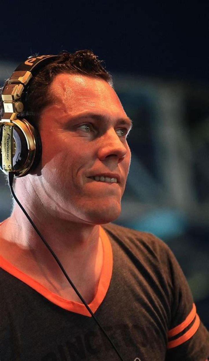 Tiësto Biography, Age, Height, Wife, Net Worth, Family