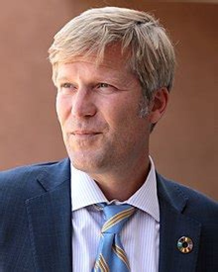 Tim Keller Biography, Age, Height, Wife, Net Worth, Family