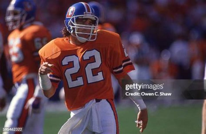 Tony Lilly Biography, Age, Height, Wife, Net Worth, Family