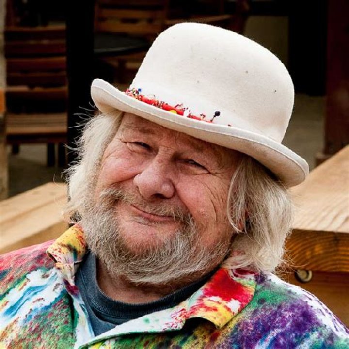 Wavy Gravy Biography, Age, Height, Wife, Net Worth, Family